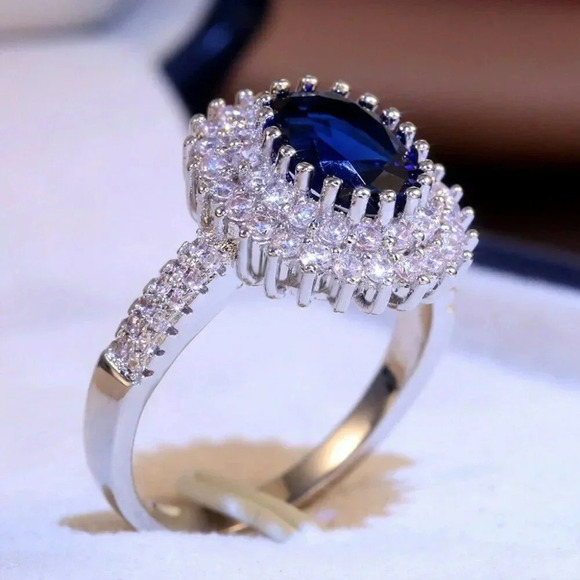 NEW 925 Silver Diamond Oval Sapphire Halo Ring - Picture 4 of 8